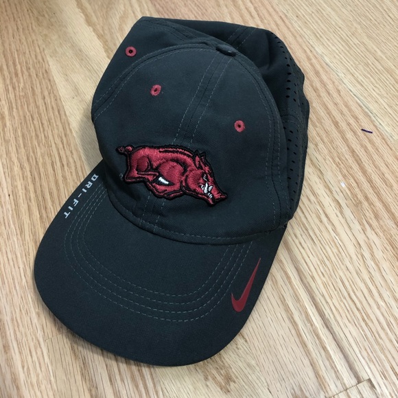 Nike Arkansas Razorbacks Dri Fit Hat Legacy Men’s